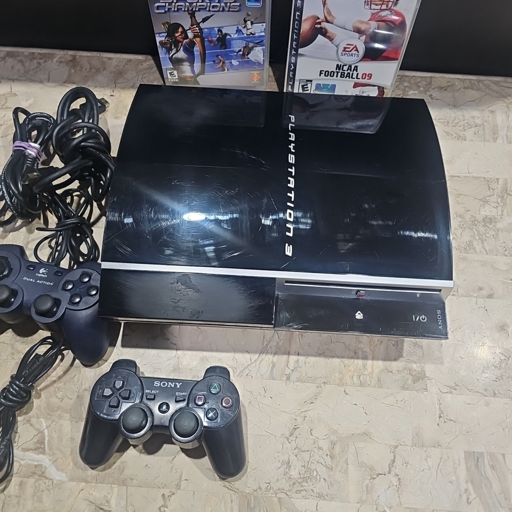 Sony PlayStation 3 Console Bundle‎ 80GB - Black - Picture 2 of 10